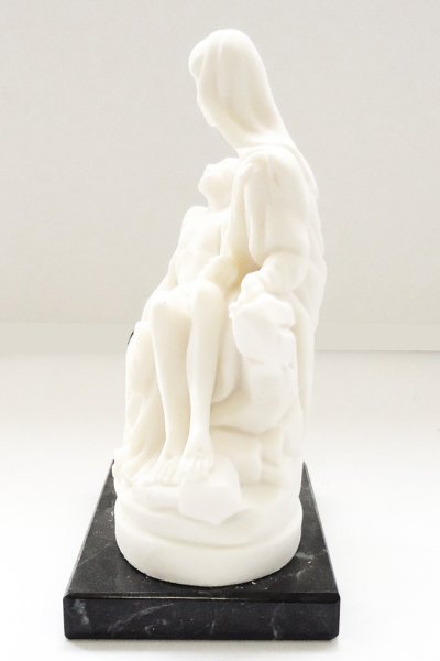 画像2: プラストマーブル製　ピエタ（大理石台座）約11cm 白 (2)