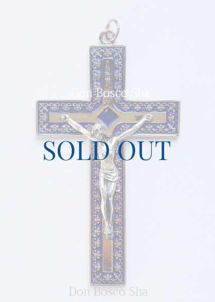 画像1: 壁掛十字架　金属ブルー飾り縁 (1)