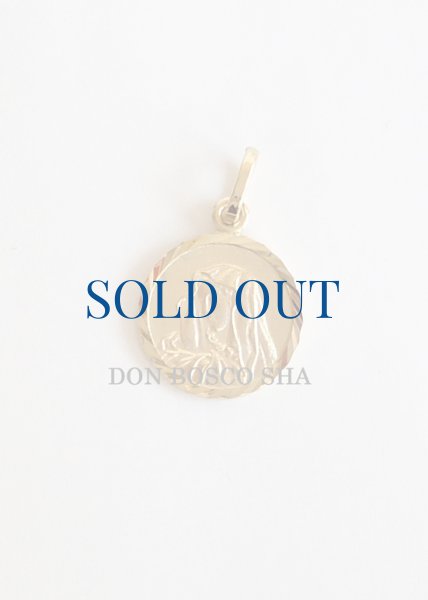 画像1: メダイ 18金　悲しみの聖母　14mm【返品不可商品】 (1)