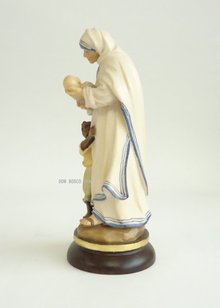 画像4: 木彫り　マザー・テレサ像　14cm 色付　※店頭在庫1点のみ (4)