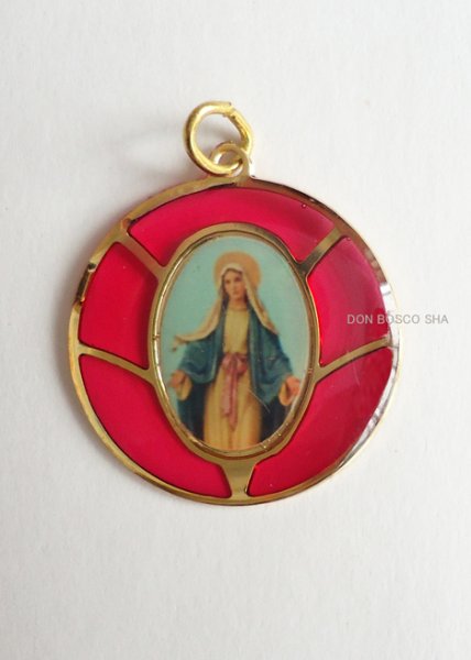 画像1: メダイ 樹脂製　無原罪　赤+金 直径22mm 　NB　※在庫僅少 (1)