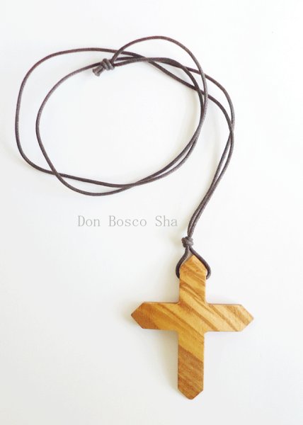画像2: ★20％OFF★ペンダント　オリーブ製　十字架 (2)
