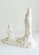 画像3: プラストマーブル製　ベルナデッタとルルドのマリア像　白　17.8cｍ　SP*　※店頭在庫品 (3)