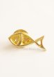 画像2: ピンバッジ　魚　透かし　金色 (2)