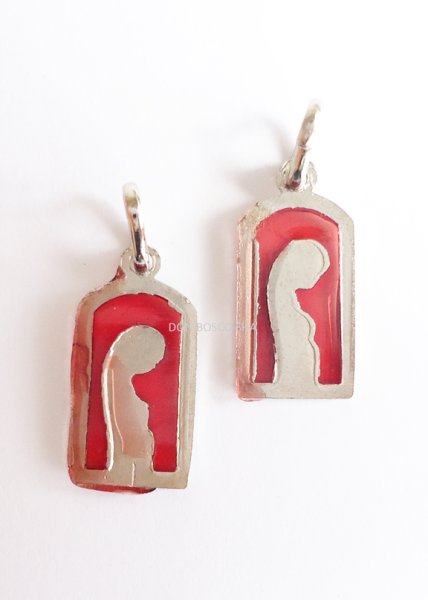 画像4: メダイ　横向きマリア　四角 銀+中:透かし赤 (4)