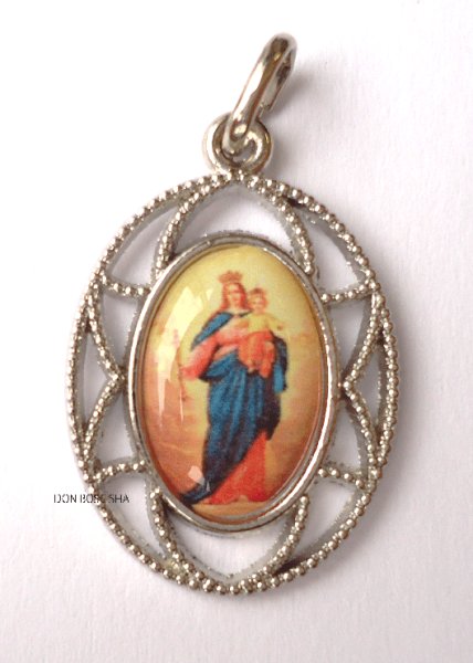 画像2: メダイ　扶助者聖母　楕円　銀色 (2)