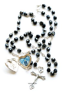 ロザリオネックレス パール調珠 紐編み グリーン - ドン・ボスコ社