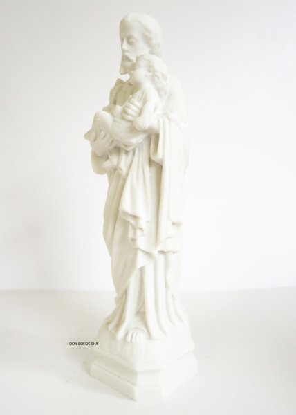 画像2: プラストマーブル製　聖ヨセフと幼子イエス像　約15cm 白 (2)