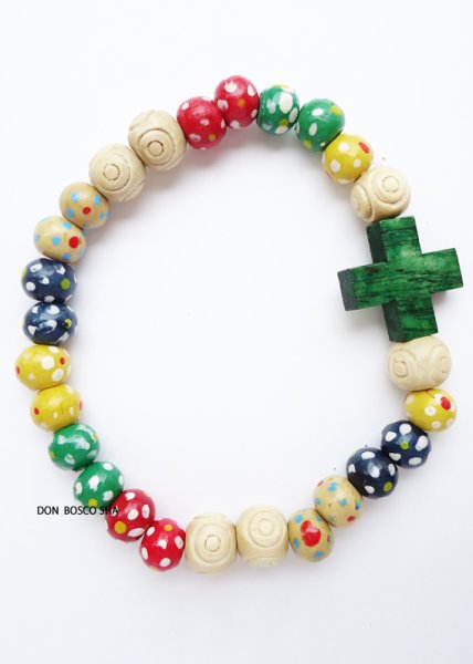 画像3: ロザリオブレスレット　木製・テグス　五大陸 ※十字架の色はアソートのため指定できません (3)