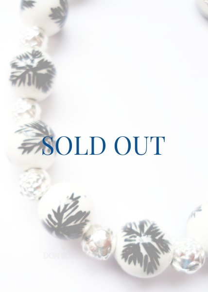 画像4: ロザリオブレスレット　陶器花柄10mm珠 無原罪　黒 (4)