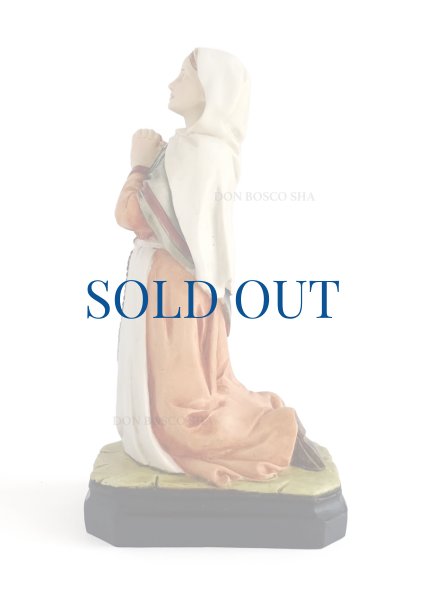画像3: プラストマーブル製　聖ベルナデッタ像　約19cm カラー※店頭在庫一点のみ (3)