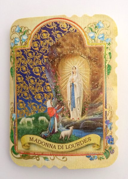 画像4: ミニロザリオ　香り付き　ルルドのマリアと聖ベルナデッタ（紙ケース入り） (4)