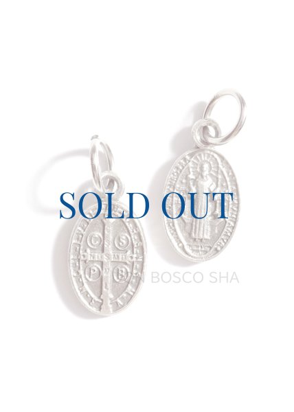 画像1: メダイ　聖ベネディクト　銀色　H13xW9mm (1)