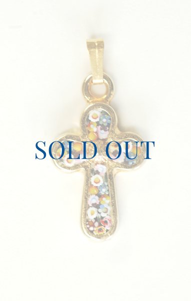 画像2: ミニ十字架　フィレンツェモザイクペンダントトップ　金メッキ（※色はアソート入荷のため指定できません） (2)