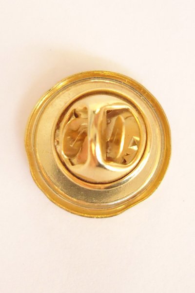 画像2: ピンバッジ　丸型　扶助者聖母　紺色　NB (2)