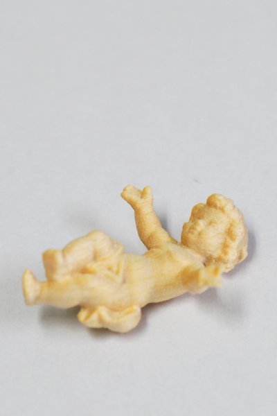 画像2: 木彫り 幼子 白木 4cm (2)