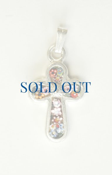 画像2: ミニ十字架　フィレンツェモザイクペンダントトップ　銀メッキ（※色はアソート入荷のため指定できません） (2)